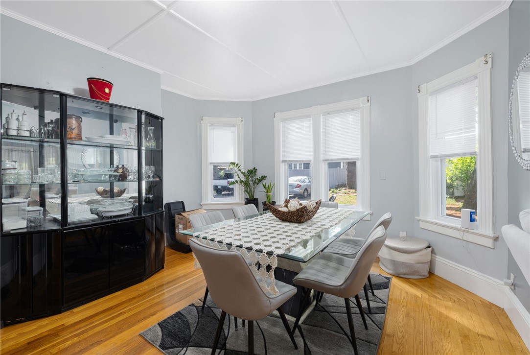 243 Killingly Street Providence, RI 02909 - Photo 10 of 46