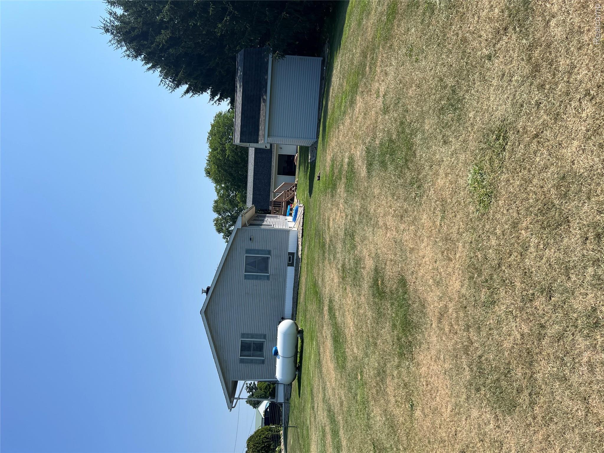 5417 North Road North Street, MI 48049 - Photo 21 of 30 IMG_6372.jpeg