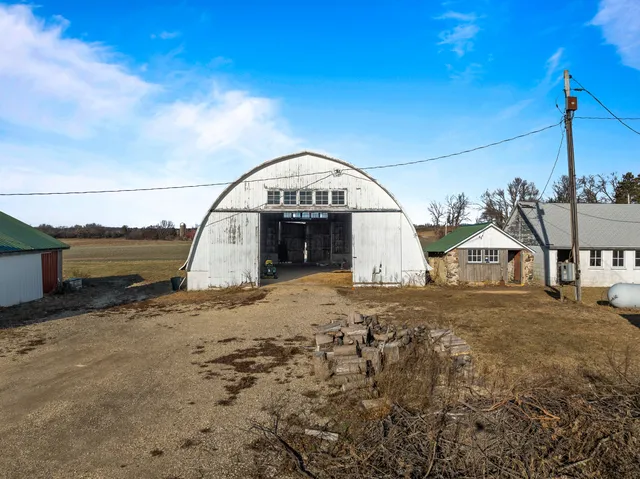 $375,000 | N5653 Highway 89, Richmond, WI 53115