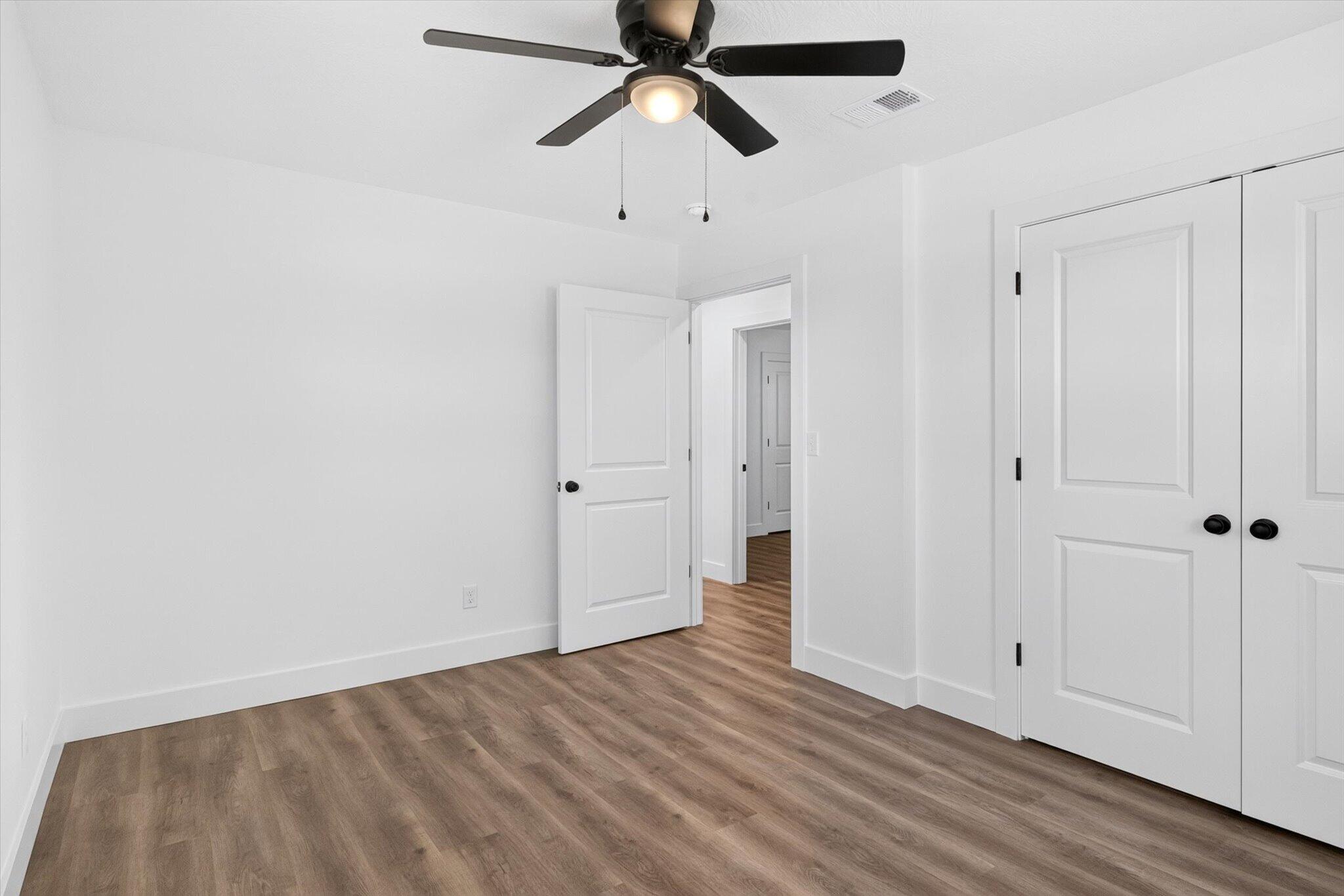 3760 East Shelby Road Springfield, MO 65803 - Photo 13 of 35 12-12