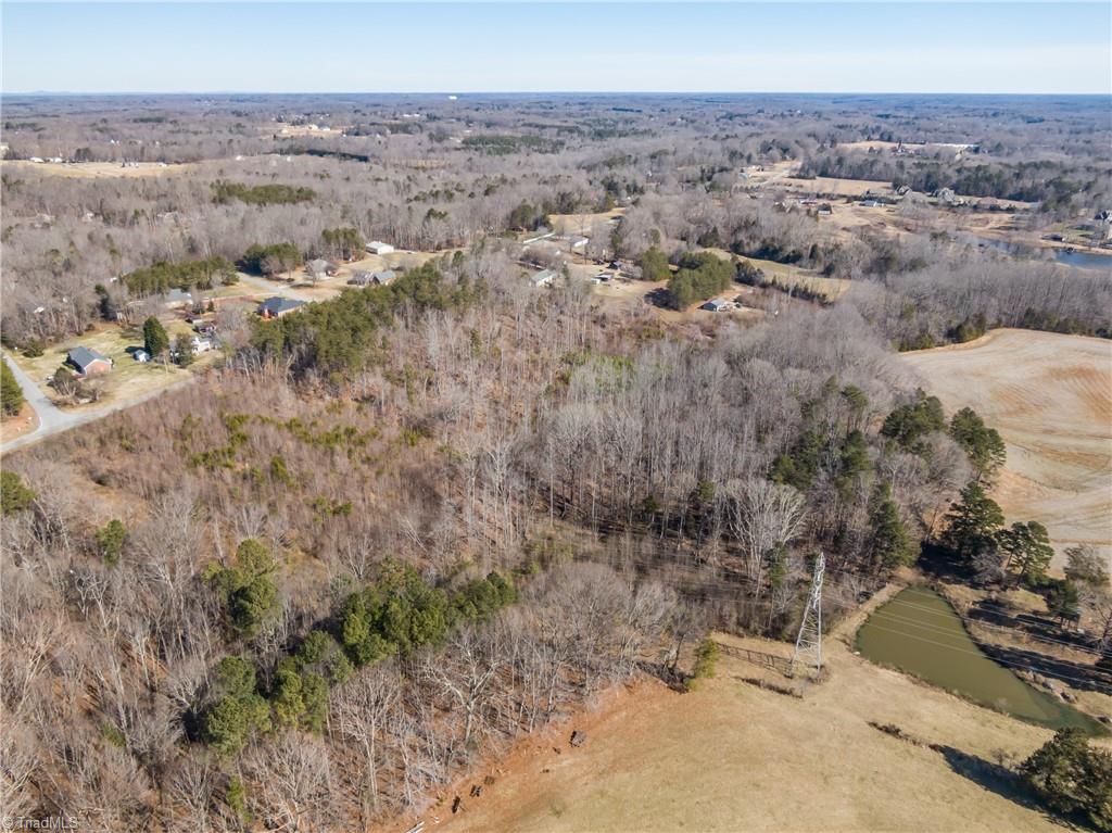 9178 County Line Road Kernersville, NC 27284 - Photo 16 of 28