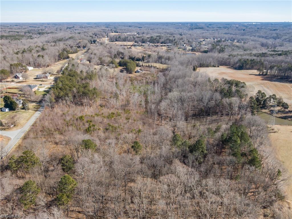 9178 County Line Road Kernersville, NC 27284 - Photo 18 of 28