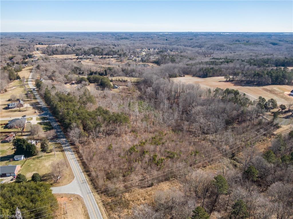 9178 County Line Road Kernersville, NC 27284 - Photo 20 of 28