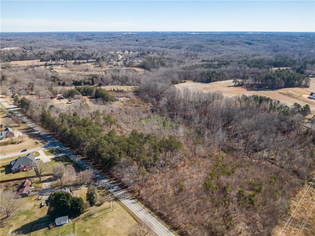 9178 County Line Road Kernersville, NC 27284 - Photo 21 of 28