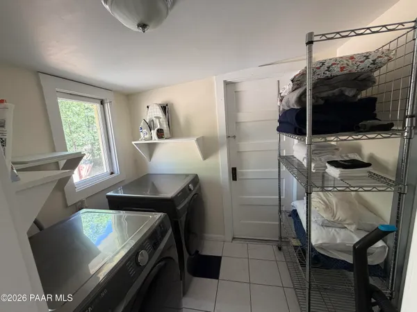 $1,650 | 411 South Cortez Street, Prescott, AZ 86303