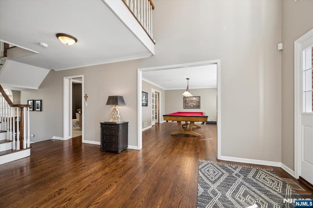 7 Robin Court Chester, NJ 07930 - Photo 6 of 48