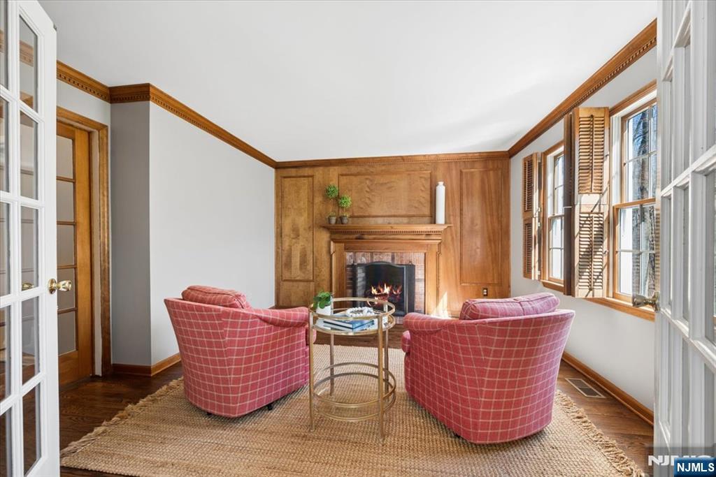 7 Robin Court Chester, NJ 07930 - Photo 8 of 48