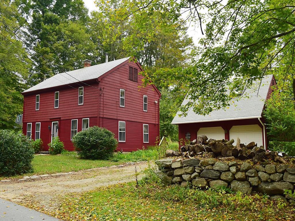370 Levita Road Lebanon, CT 06249 - Photo 1 of 1 a front view of a house with garden