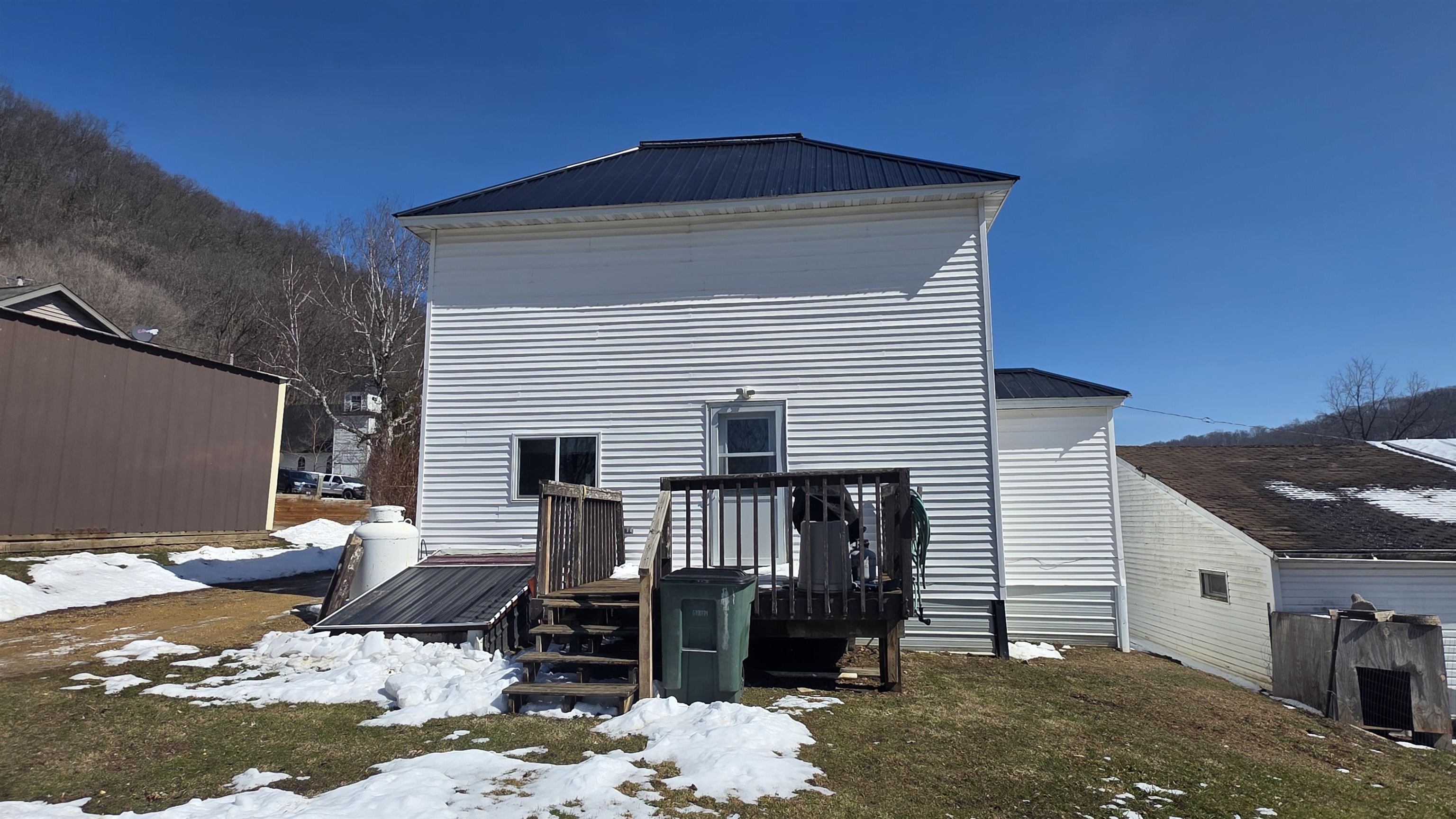 143 Bridge Steuben, WI 54657 - Photo 5 of 32