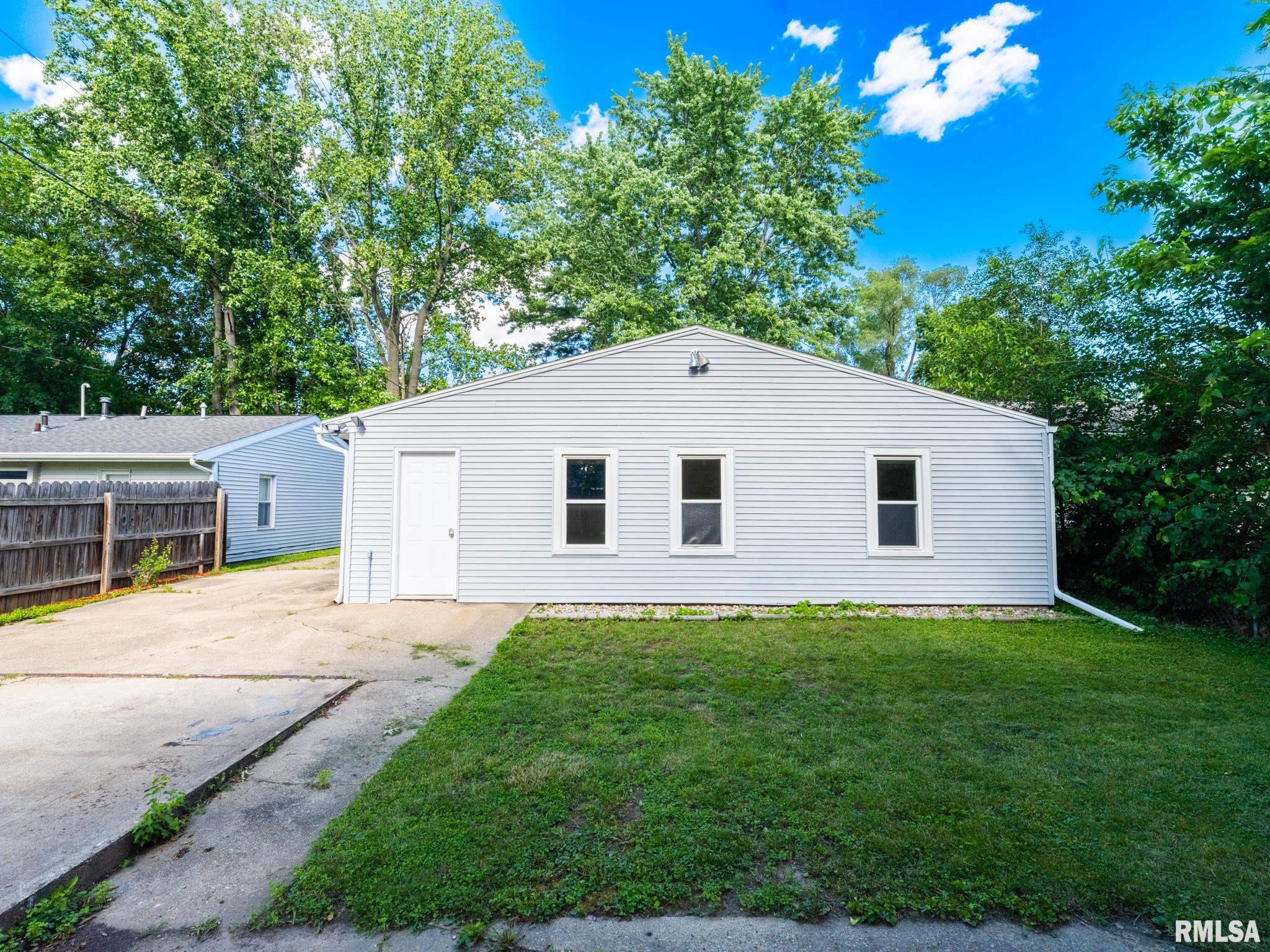 209 Capri Street Pekin, IL 61554 - Photo 34 of 36