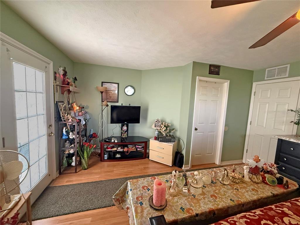 5987 Southwest 129th Place Road Ocala, FL 34473 - Photo 15 of 28 Gallery Image 15