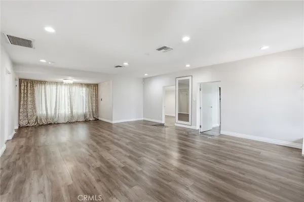 $8,490 | 8647 Corbin Avenue, Winnetka, CA 91306