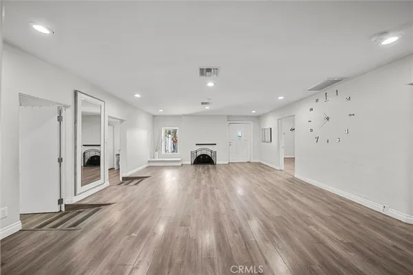 $8,490 | 8647 Corbin Avenue, Winnetka, CA 91306