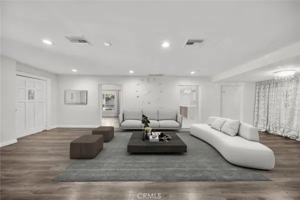 $8,490 | 8647 Corbin Avenue, Winnetka, CA 91306