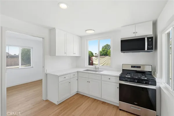 $8,490 | 8647 Corbin Avenue, Winnetka, CA 91306