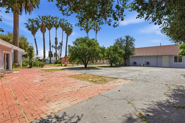 $8,490 | 8647 Corbin Avenue, Winnetka, CA 91306