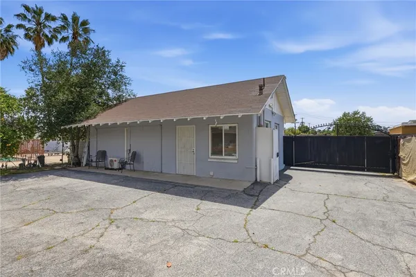 $8,490 | 8647 Corbin Avenue, Winnetka, CA 91306