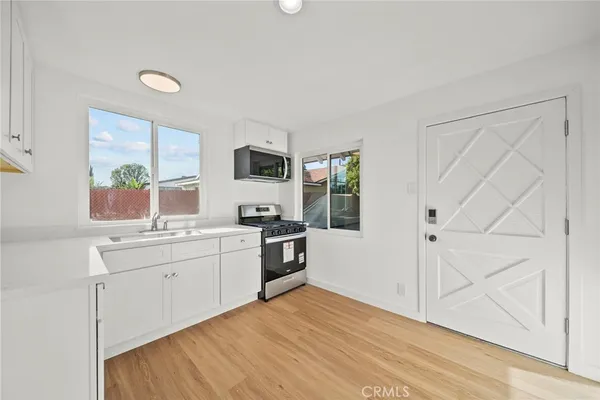 $8,490 | 8647 Corbin Avenue, Winnetka, CA 91306