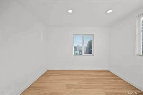 $8,490 | 8647 Corbin Avenue, Winnetka, CA 91306