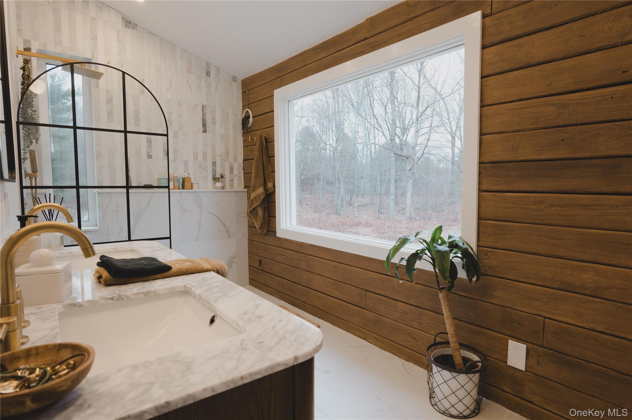 281 Falls Road Hudson, NY 12534 - Photo 10 of 27 a bathroom with a sink and a bathtub