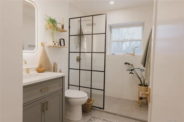 $649,999 | 281 Falls Road, Hudson, NY 12534