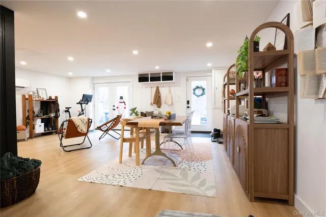 $649,999 | 281 Falls Road, Hudson, NY 12534