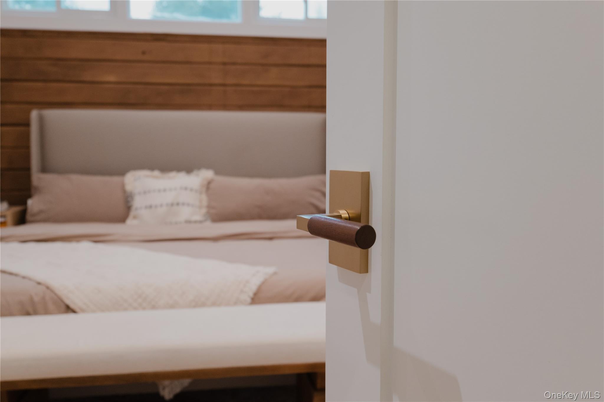 281 Falls Road Hudson, NY 12534 - Photo 8 of 27 a living room with a couch