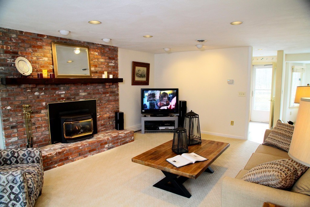 9 Dogwood Road Sharon, MA 02067 - Photo 13 of 22