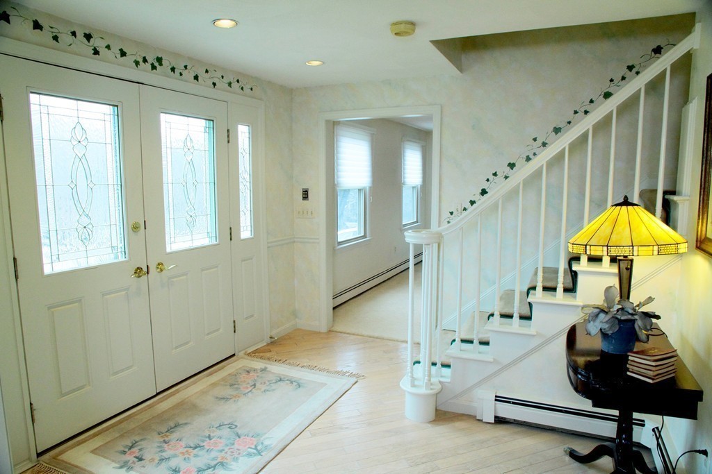 9 Dogwood Road Sharon, MA 02067 - Photo 5 of 22