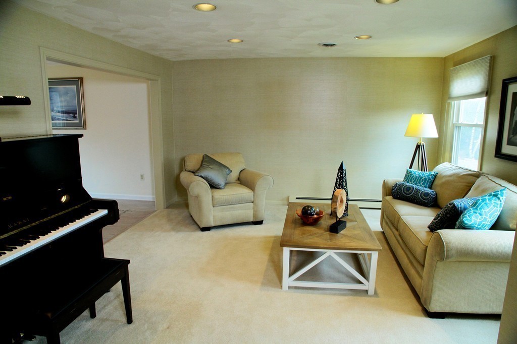 9 Dogwood Road Sharon, MA 02067 - Photo 6 of 22
