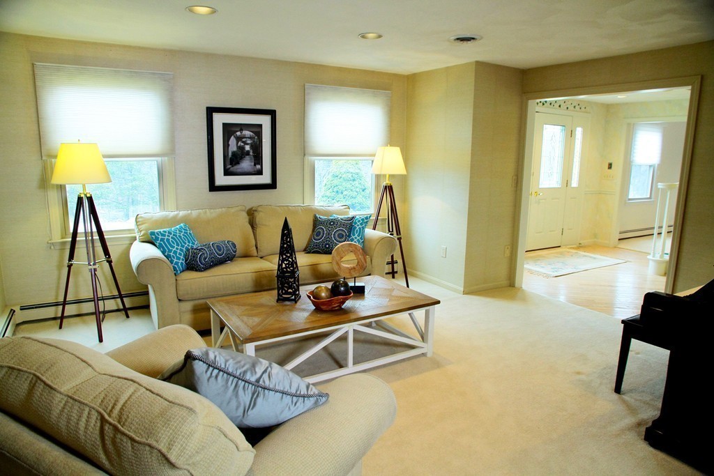 9 Dogwood Road Sharon, MA 02067 - Photo 7 of 22