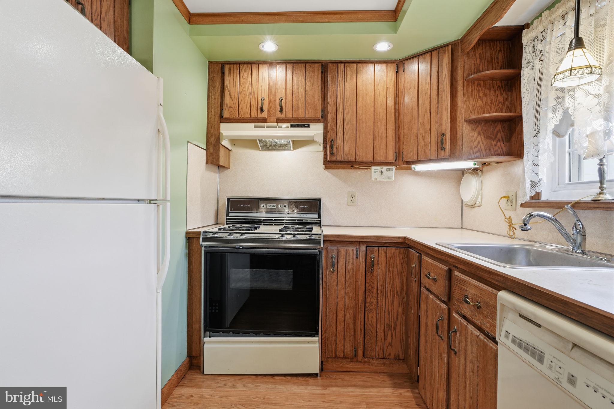 131 Ridgefield Road Philadelphia, PA 19154 - Photo 10 of 27