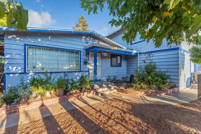 $474,500 | 1367 Yokayo Drive, Ukiah, CA 95482