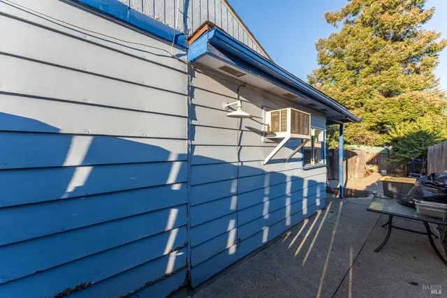 $474,500 | 1367 Yokayo Drive, Ukiah, CA 95482