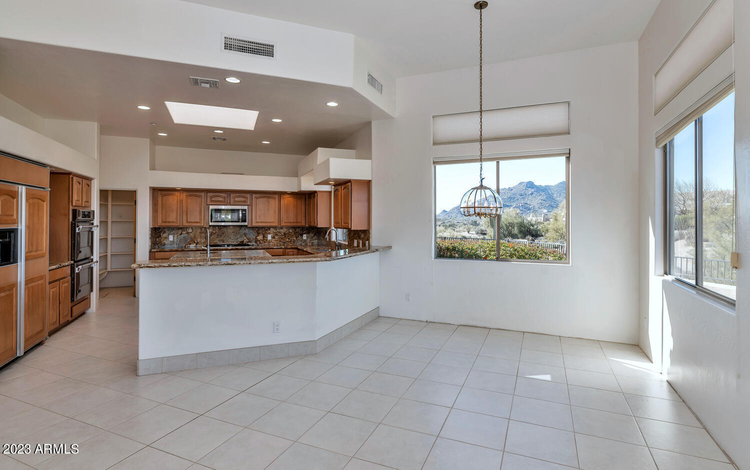 38870 North Rising Sun Road Carefree, AZ 85377 - Photo 13 of 29 Eat-In Seating w Great Views.