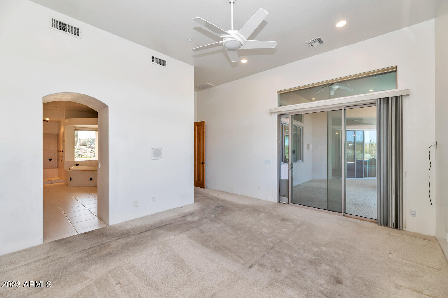38870 North Rising Sun Road Carefree, AZ 85377 - Photo 16 of 29 Master Suite.