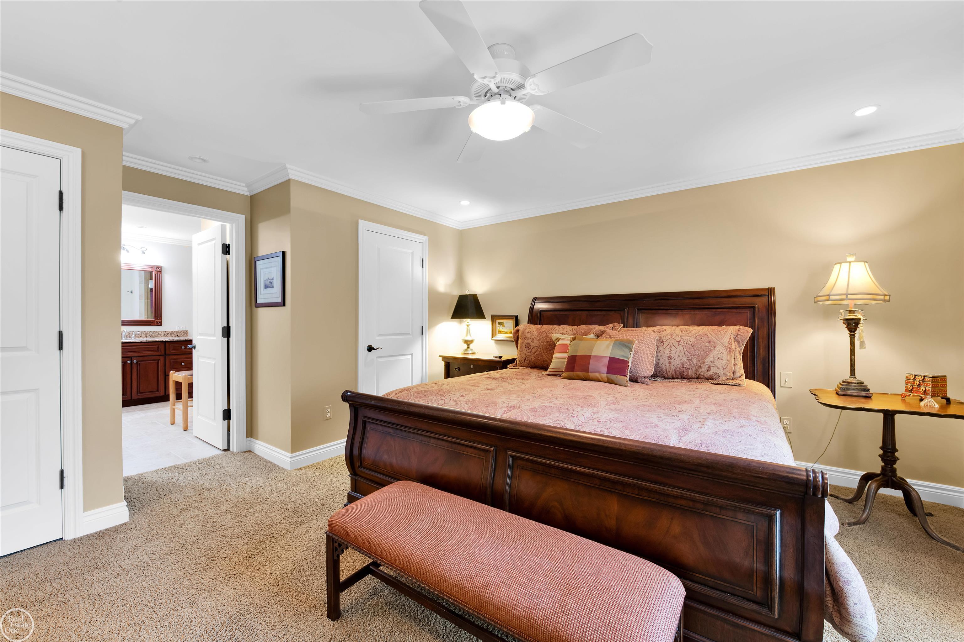 861 Shoreham Road Grosse Pointe Woods, MI 48236 - Photo 23 of 53