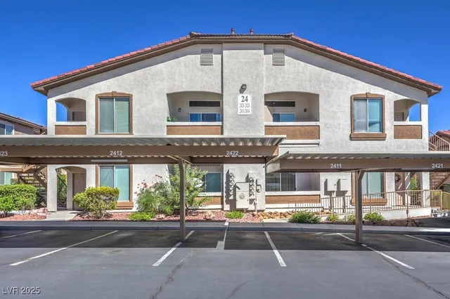 $299,900 | 2305 West Horizon Ridge Parkway, Unit 2413, Henderson, NV 89052