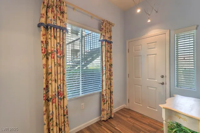 $299,900 | 2305 West Horizon Ridge Parkway, Unit 2413, Henderson, NV 89052