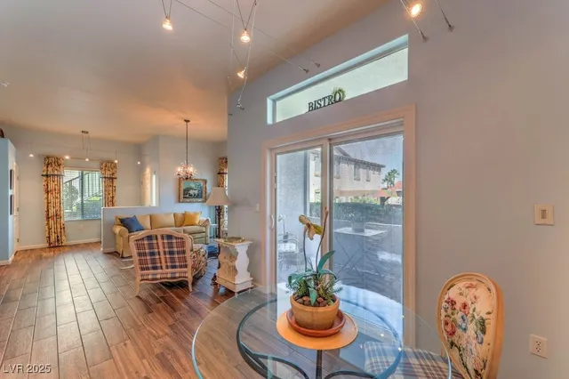 $299,900 | 2305 West Horizon Ridge Parkway, Unit 2413, Henderson, NV 89052