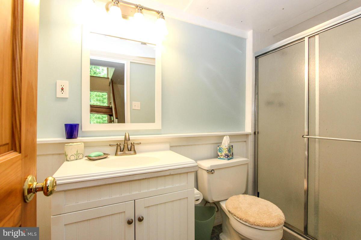 2501 Fauquier Lane Reston, VA 20191 - Photo 26 of 30 Bath