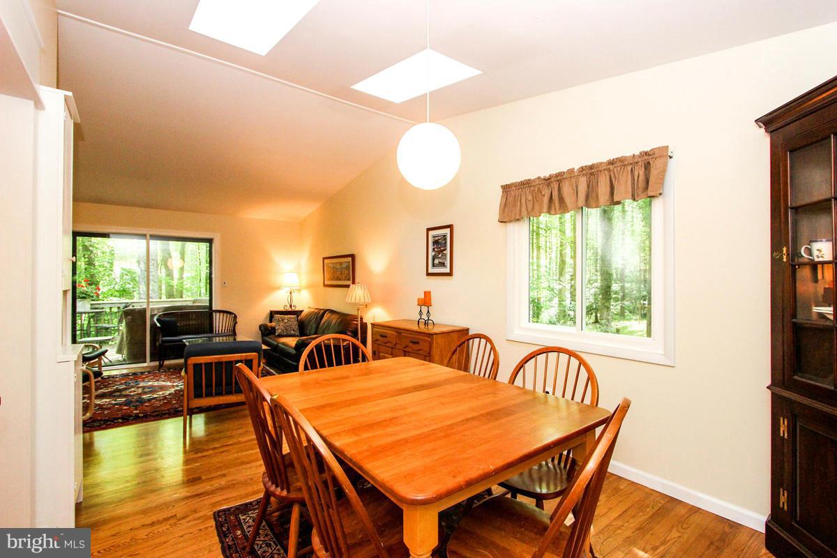 2501 Fauquier Lane Reston, VA 20191 - Photo 10 of 30 Dining Room