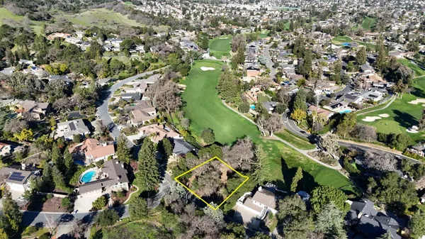 $998,000 | 6824 Leyland Park Drive, San Jose, CA 95120