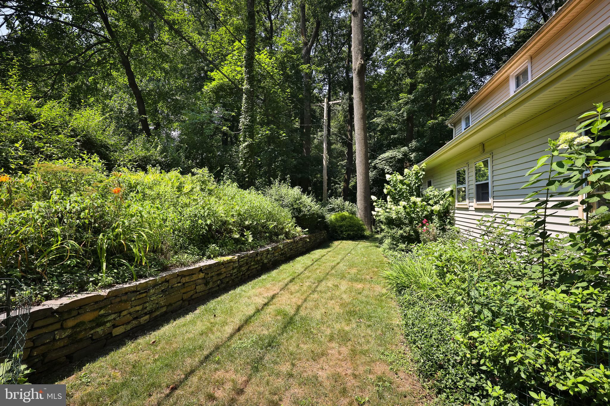766 Moredon Road Jenkintown, PA 19046 - Photo 39 of 47 Yard