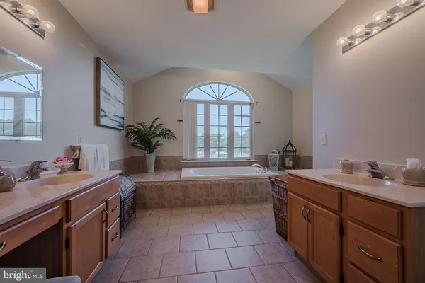 $850,000 | 4 Gardenia Boulevard, Greenwood, DE 19950
