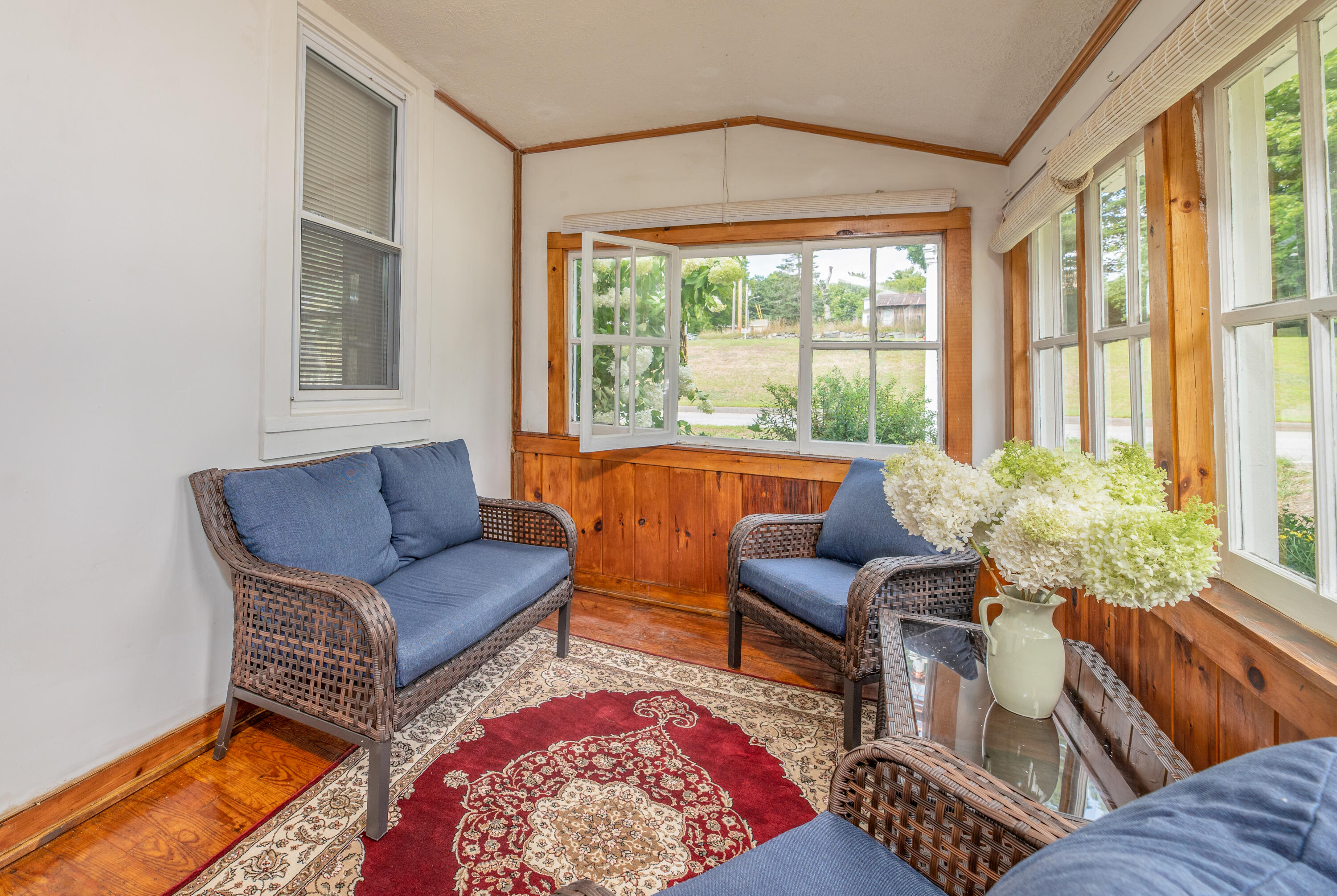 3 Kents Hill Road Wayne, ME 04284 - Photo 6 of 19 Interior3 (1)