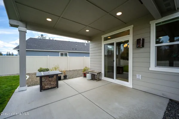 $569,900 | 13506 North Apex Way, Hayden, ID 83835