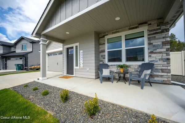 $569,900 | 13506 North Apex Way, Hayden, ID 83835