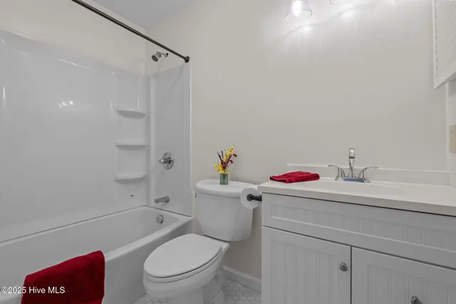 $399,000 | 11 Sunset Drive, Whispering Pines, NC 28327