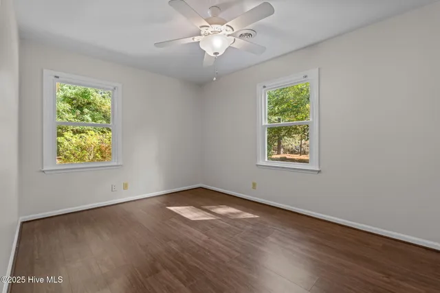 $399,000 | 11 Sunset Drive, Whispering Pines, NC 28327